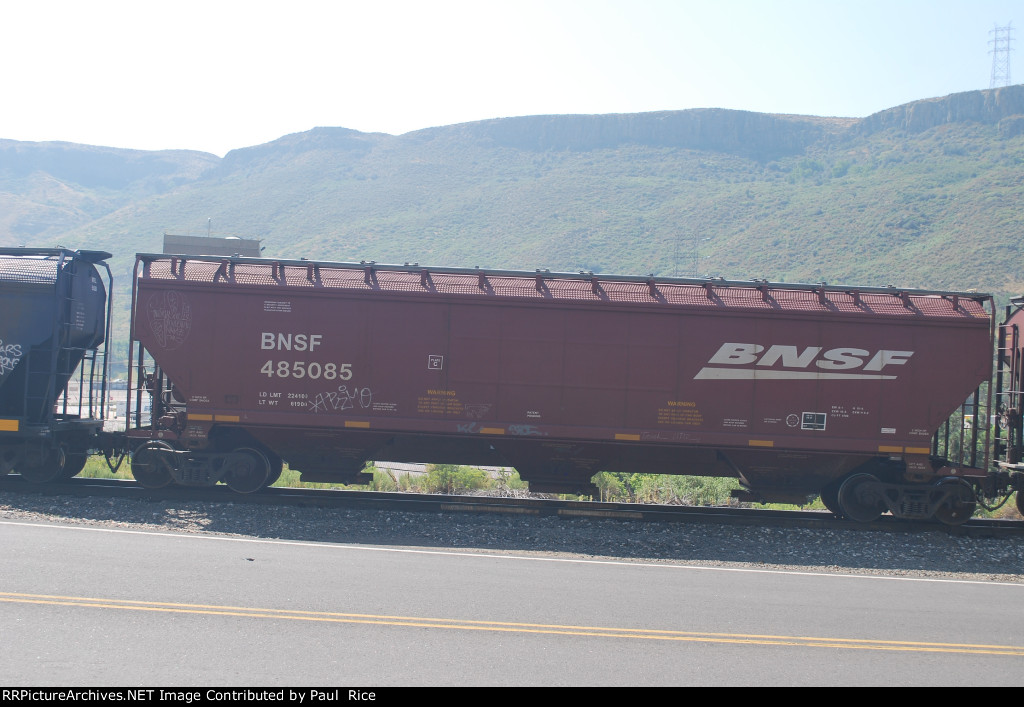 BNSF 485085